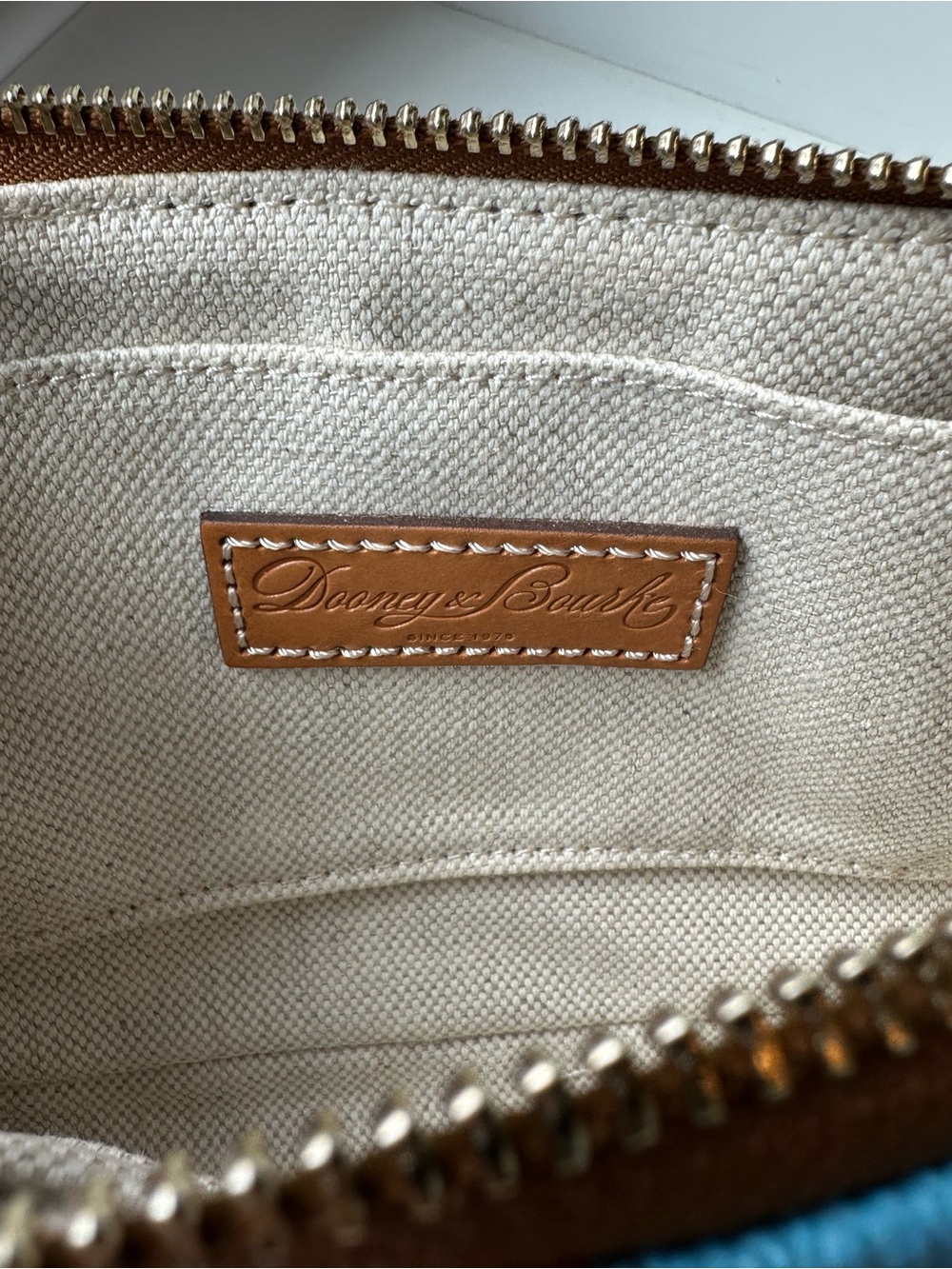 Dooney & Bourke Hydrangea Basketweave Crossbody Pouchette in Sky Blue. K0892215 - Picture 6 of 10